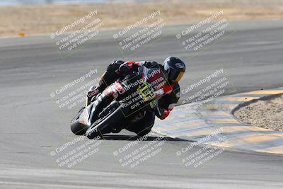 media/Feb-07-2025-CVMA Friday Practice (Fri) [[7034960ba2]]/2-Racer 2/Session 3 (Turn 8)/